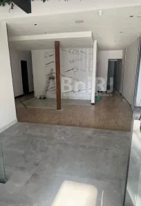 Ponto Comercial para alugar, 140m² no Recreio dos Bandeirantes, Rio de Janeiro