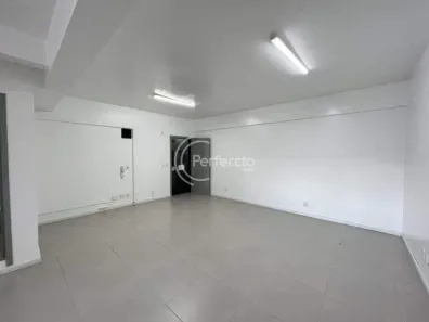 Sala Comercial à venda, 60m² no Centro, Caxias do Sul