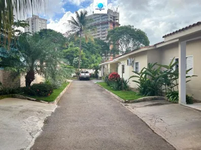 Casa de Condomínio com 3 Quartos à venda, 115m² no Vila Rosa, Goiânia