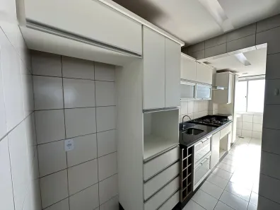 Apartamento com 3 Quartos para alugar, 75m² no Vila São Tomaz, Aparecida de Goiânia