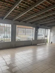 Casa com 3 Quartos para alugar, 150m² no Setor Leste, Brasília
