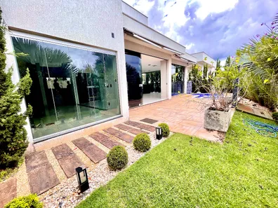 Casa de Condomínio com 3 Quartos à venda, 320m² no Jardins Valência, Goiânia