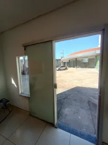 Sala Comercial para alugar, 27m² no Aleixo, Manaus