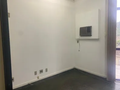Sala Comercial para alugar, 60m² no Gonzaga, Santos