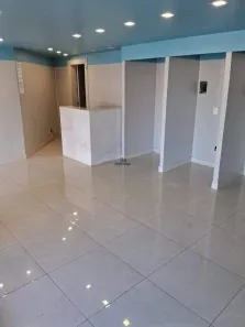 Ponto Comercial para alugar, 43m² no Centro, Guarapari