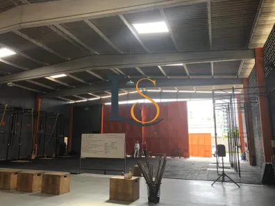 Galpão/Depósito/Armazém para alugar, 720m² no Buraquinho, Lauro de Freitas