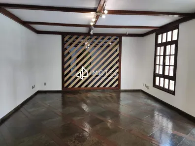 Imóvel Comercial com 7 Quartos para alugar, 300m² no Funcionários, Belo Horizonte