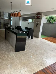 Sobrado com 4 Quartos à venda, 360m² no Jardins Valência, Goiânia