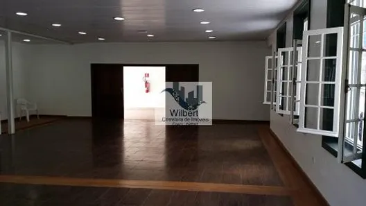 Ponto Comercial para alugar, 190m² no Cascatinha, Petrópolis