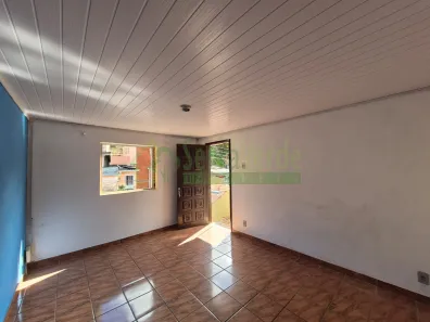 Casa com 2 Quartos para alugar, 100m² no Chácara Flora, Petrópolis