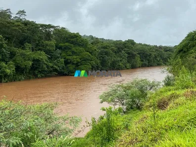 Fazenda/Sítio com 1 Quarto à venda, 30000m² no , Brumadinho