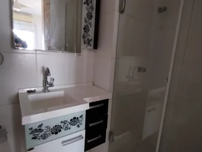 Apartamento com 2 Quartos para alugar, 60m² no Pinheiro, São Leopoldo