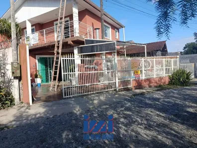 Sobrado com 5 Quartos à venda, 360m² no Balneário Flamingo, Matinhos