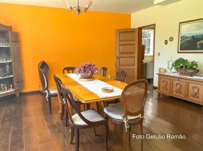 Casa com 4 Quartos à venda, 570m² no Setor de Habitações Individuais Sul, Brasília