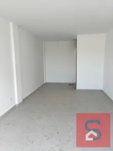 Ponto Comercial para venda ou aluguel, 28m² no Portinho, Cabo Frio