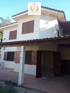 Casa com 3 Quartos para alugar, 90m² no Centro, Araruama
