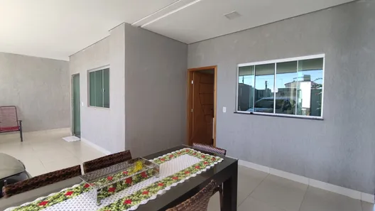 Sobrado com 4 Quartos à venda, 247m² no Residencial Arco Verde, Goiânia