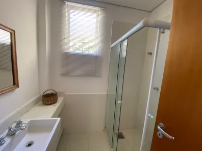Apartamento com 1 Quarto para alugar, 90m² no Nogueira, Petrópolis