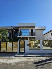 Casa com 4 Quartos à venda, 320m² no Centro, Lauro de Freitas