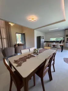 Fazenda/Sítio com 4 Quartos à venda, 1200m² no , Guapó