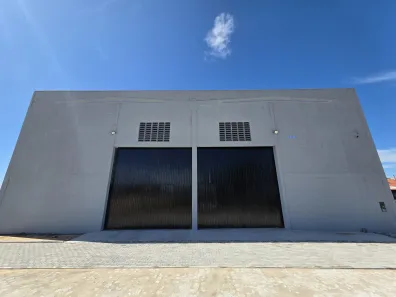 Galpão/Depósito/Armazém para alugar, 207m² no Candelária, Natal
