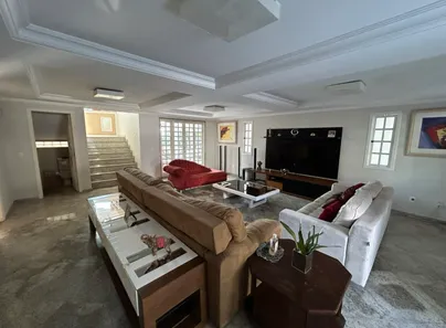 Casa com 4 Quartos para venda ou aluguel, 350m² no Joana D'Arc, Nova Iguaçu