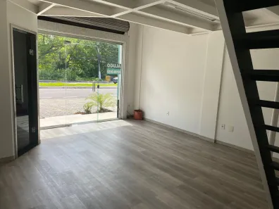 Sala Comercial para alugar, 150m² no Chapada, Manaus
