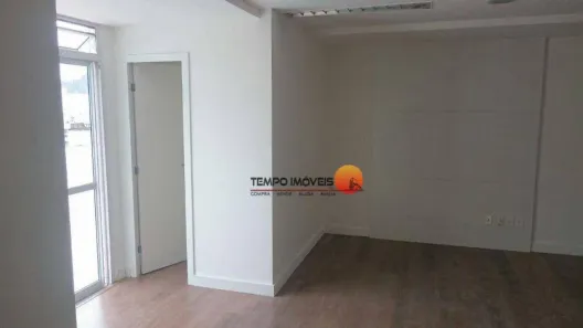 Sala Comercial à venda, 148m² no Charitas, Niterói