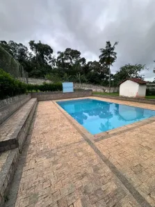 Fazenda/Sítio com 6 Quartos para alugar, 182m² no Ressaca, Itapecerica da Serra