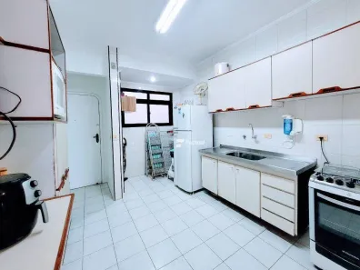 Apartamento com 2 Quartos à venda, 70m² no Jardim Las Palmas, Guarujá