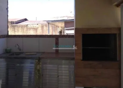 Sobrado com 3 Quartos à venda, 136m² no Jardim do Bosque, Cachoeirinha