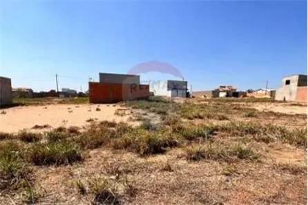 Lote/Terreno à venda, 250m² no Jardim dos Ipês II, Araguaína