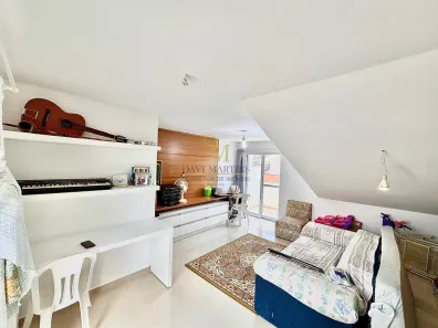 Sobrado com 3 Quartos à venda, 138m² no , Matinhos