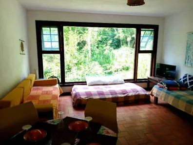 Casa de Condomínio com 2 Quartos para alugar, 100m² no Pedro do Rio, Petrópolis