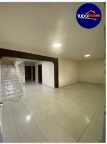 Sobrado com 8 Quartos à venda, 298m² no Setor Norte, Brasília