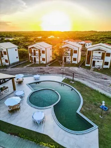 Casa de Condomínio com 3 Quartos à venda, 250m² no , Barreirinhas