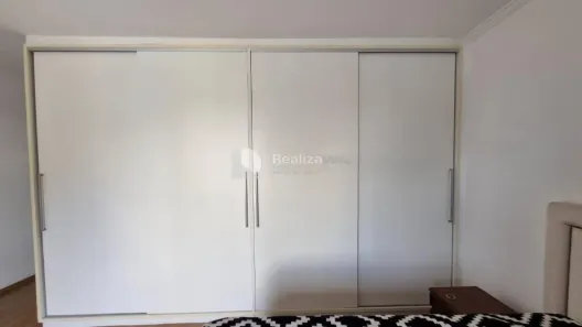 Sobrado com 3 Quartos à venda, 300m² no Vila São Geraldo, Taubaté