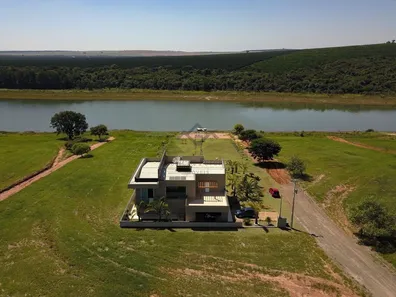 Casa de Condomínio com 5 Quartos à venda, 600m² no Centro, Paranapanema