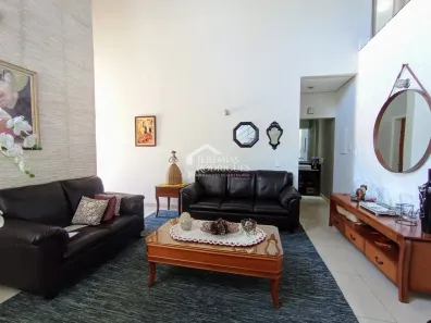 Casa de Condomínio com 3 Quartos à venda, 260m² no Castelo, Tremembé
