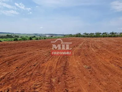 Fazenda/Sítio com 3 Quartos à venda, 500m² no Área Rural de Inhumas, Inhumas