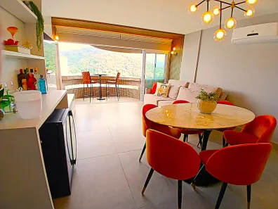 Apartamento com 3 Quartos à venda, 86m² no Balneário de Caioba, Matinhos