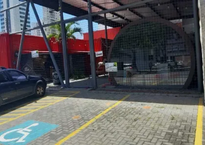 Ponto Comercial para alugar, 350m² no Petrópolis, Natal
