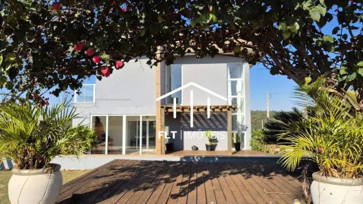 Casa de Condomínio com 3 Quartos à venda, 203m² no Riviera de Santa Cristina XIII, Paranapanema