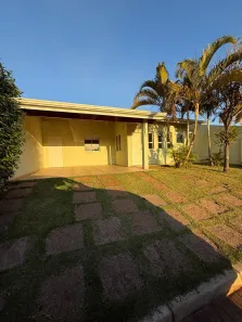 Casa de Condomínio com 3 Quartos para alugar, 150m² no Parque 9 de Julho, São Roque