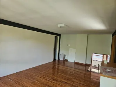 Apartamento com 3 Quartos para alugar, 176m² no Carangola, Petrópolis