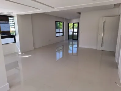 Apartamento com 3 Quartos para alugar, 142m² no Jardim Armação, Salvador
