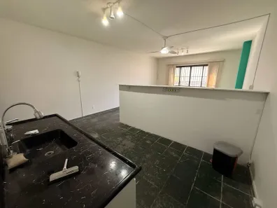 Sala Comercial à venda, 43m² no Boqueirão, Praia Grande