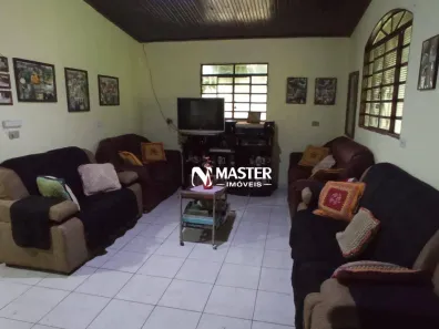 Fazenda/Sítio com 3 Quartos à venda, 200m² no Centro (Amadeu Amaral), Echaporã