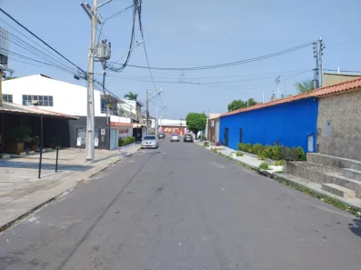 Casa com 6 Quartos à venda, 600m² no Parque 10 de Novembro, Manaus