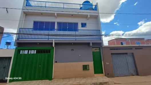 Sobrado com 6 Quartos à venda, 200m² no Setor Norte, Brasília